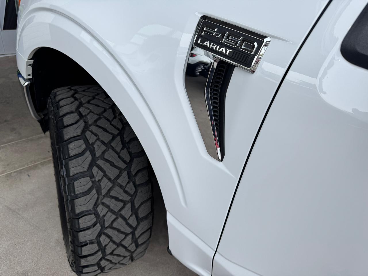 Ford F-150 Lariat SuperCrew 5.5-ft. Bed 4WD 2023