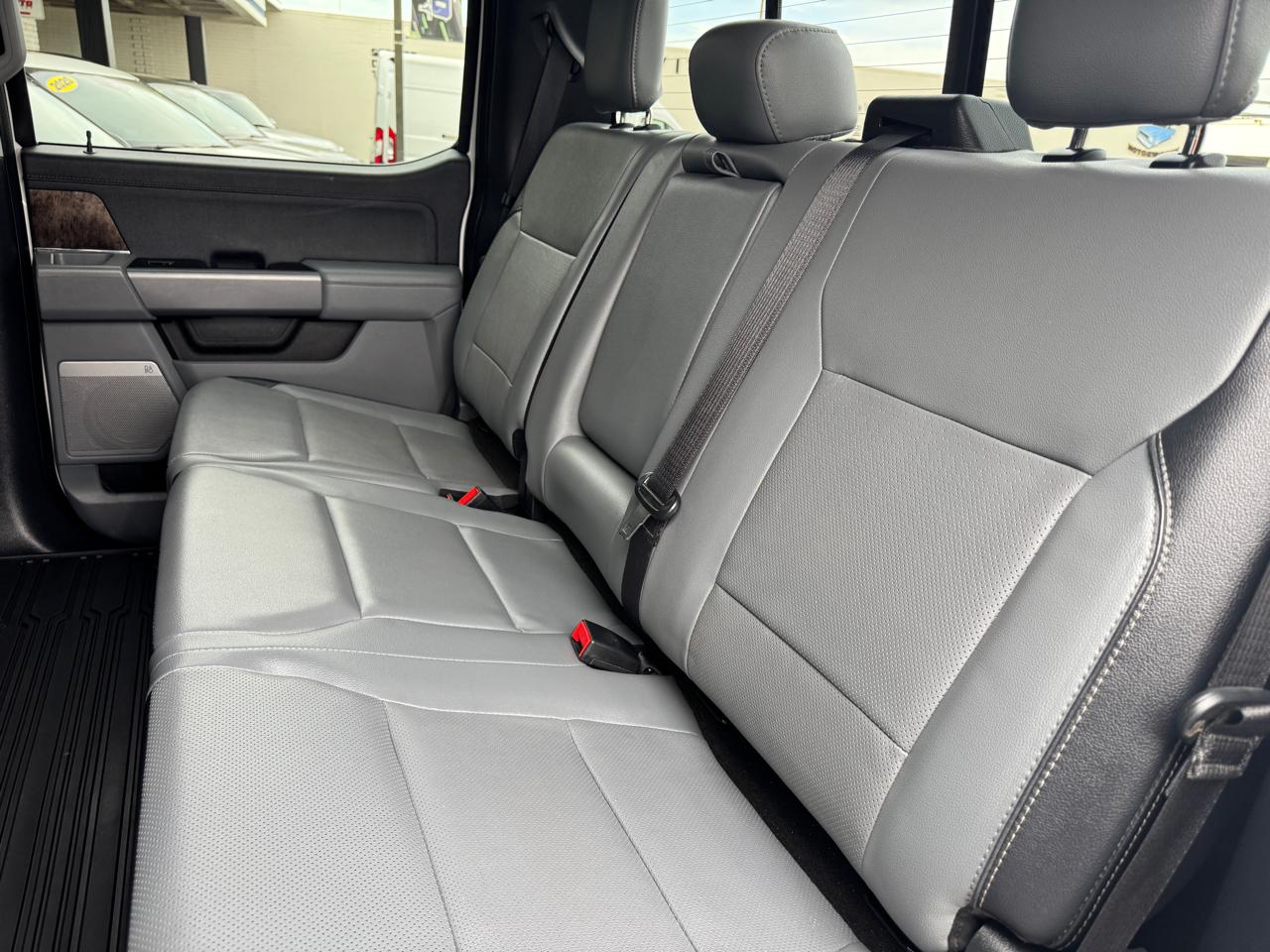 Ford F-150 Lariat SuperCrew 5.5-ft. Bed 4WD 2023
