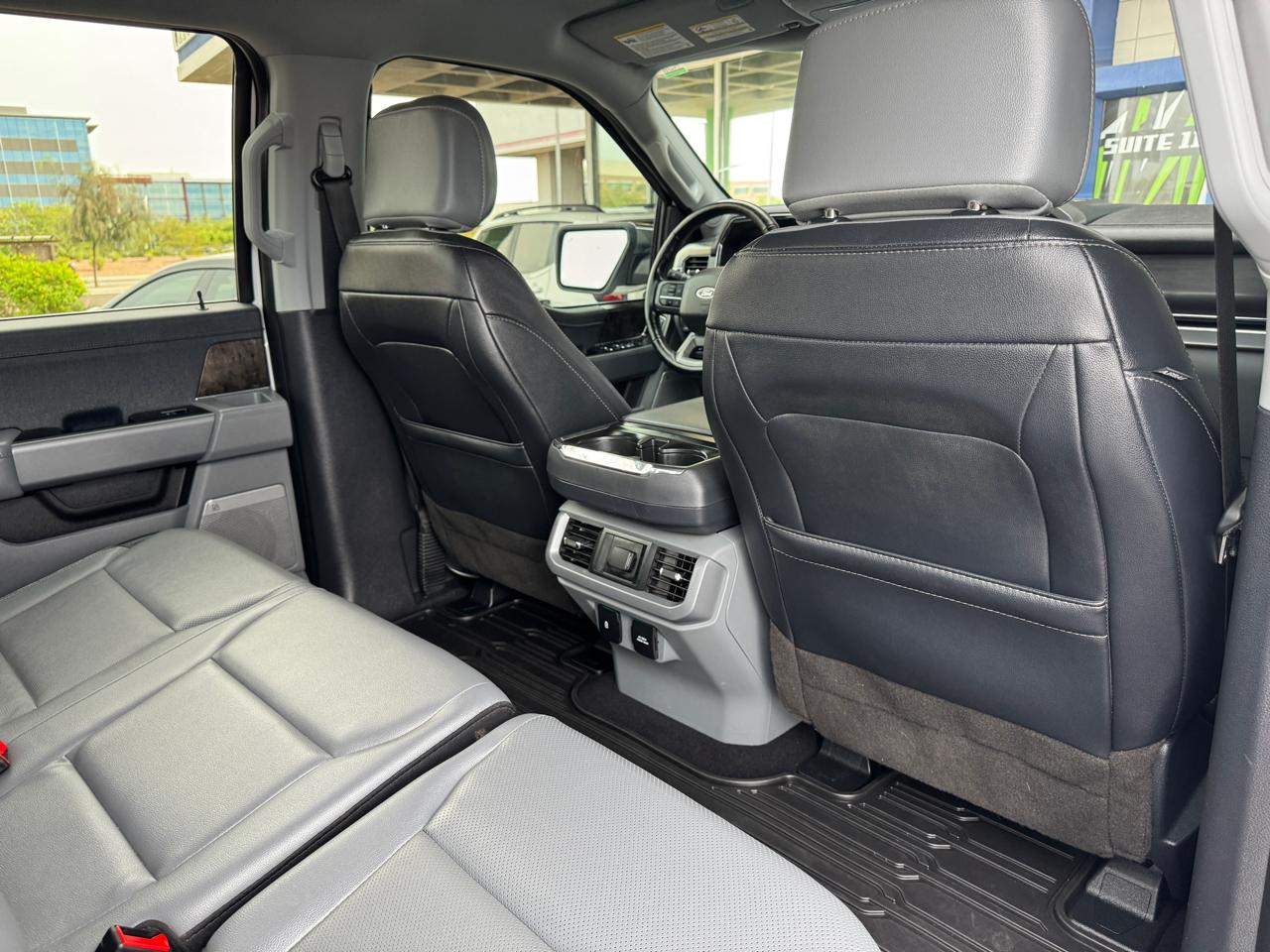 Ford F-150 Lariat SuperCrew 5.5-ft. Bed 4WD 2023
