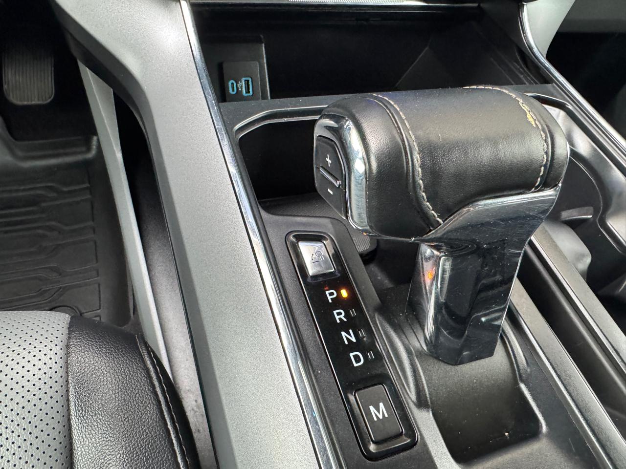 Ford F-150 Lariat SuperCrew 5.5-ft. Bed 4WD 2023