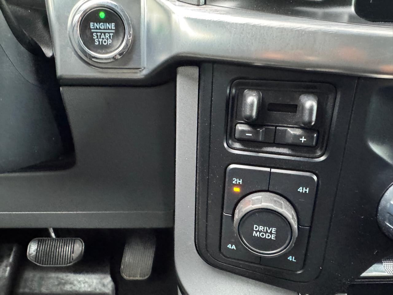 Ford F-150 Lariat SuperCrew 5.5-ft. Bed 4WD 2023