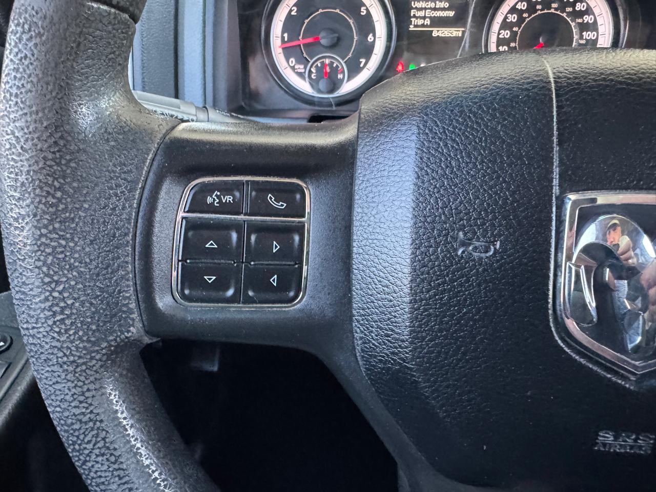 RAM 3500 Tradesman 4x4 Crew Cab 8' Box 2018