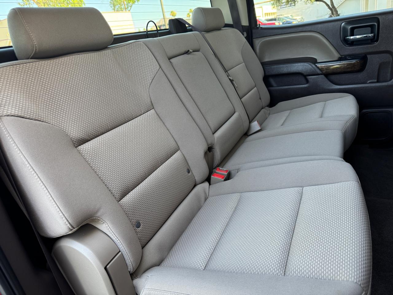 Chevrolet Silverado 1500 4WD Crew Cab 143.5" LT w/1LT 2018