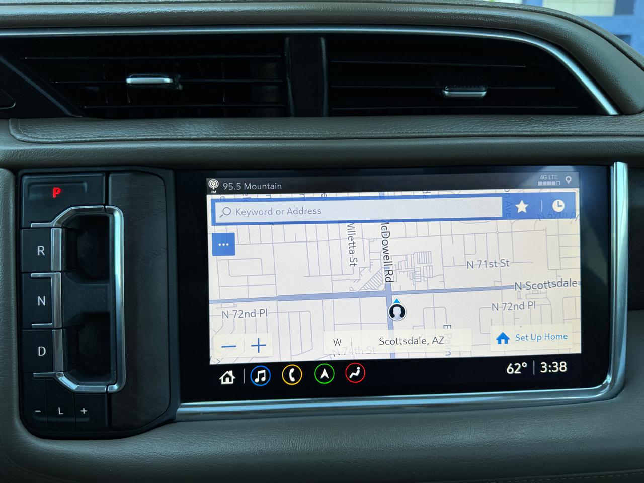 GMC Yukon XL 4WD 4dr Denali 2021