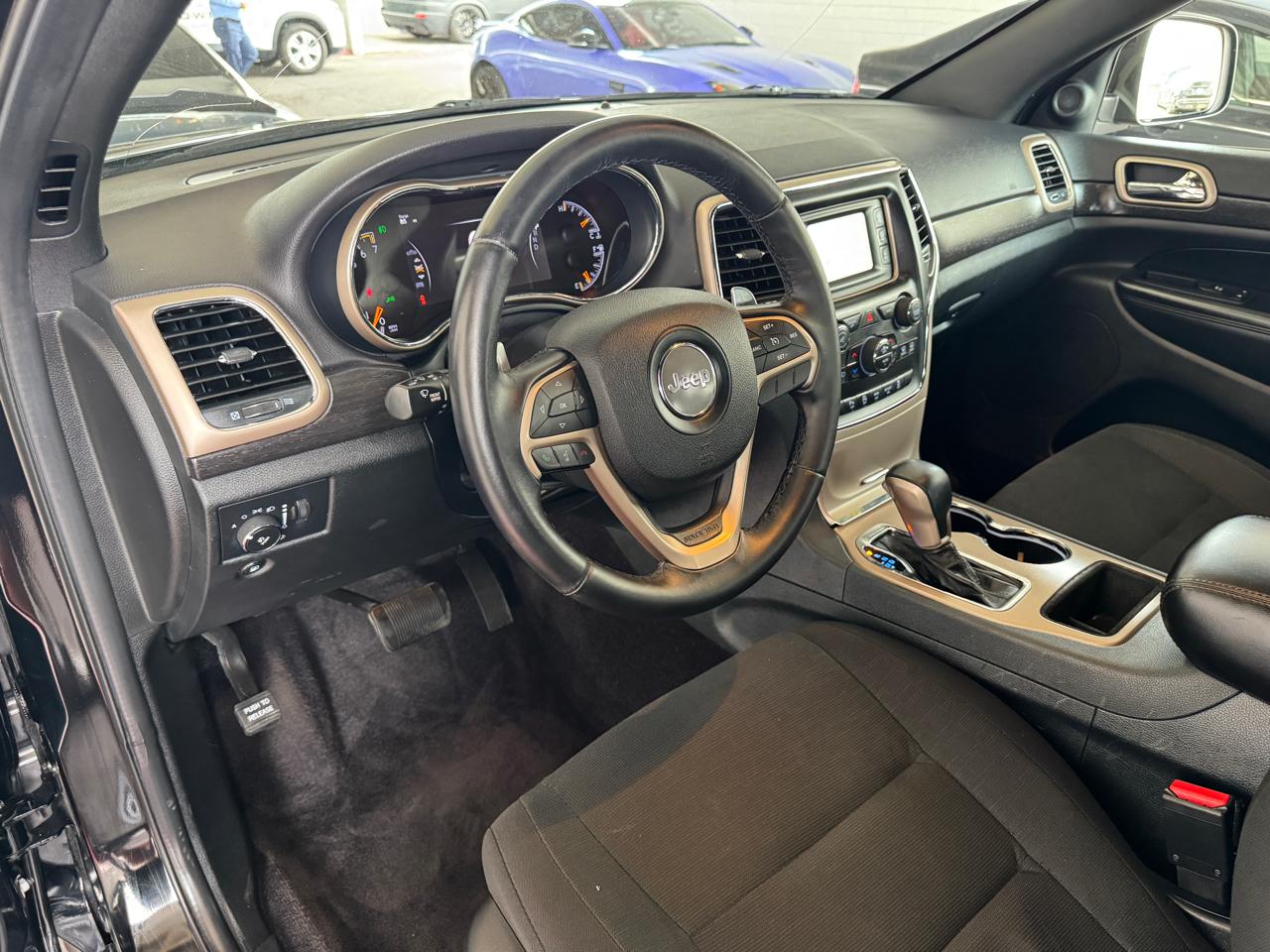 Jeep Grand Cherokee Laredo 4x2 2017