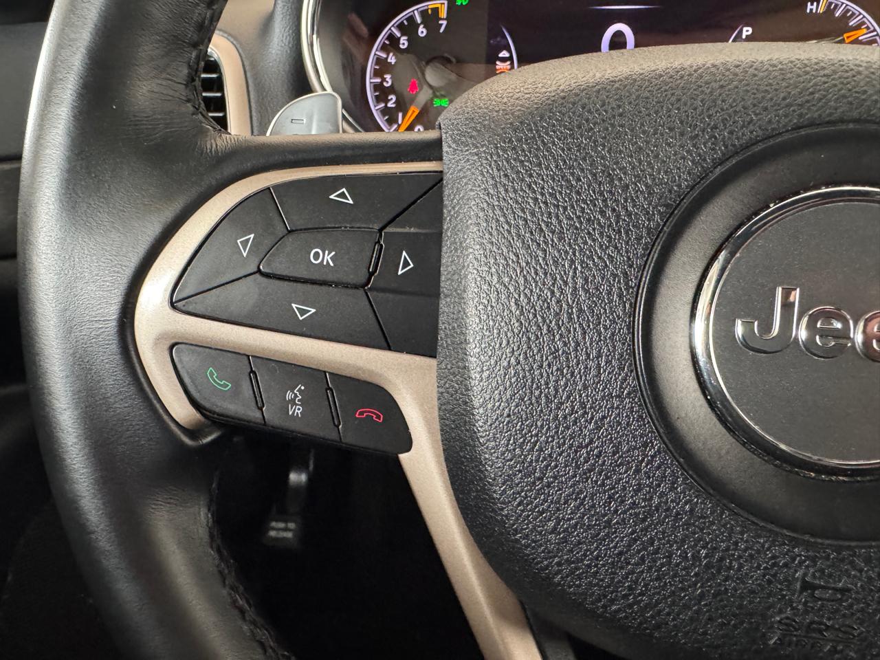 Jeep Grand Cherokee Laredo 4x2 2017