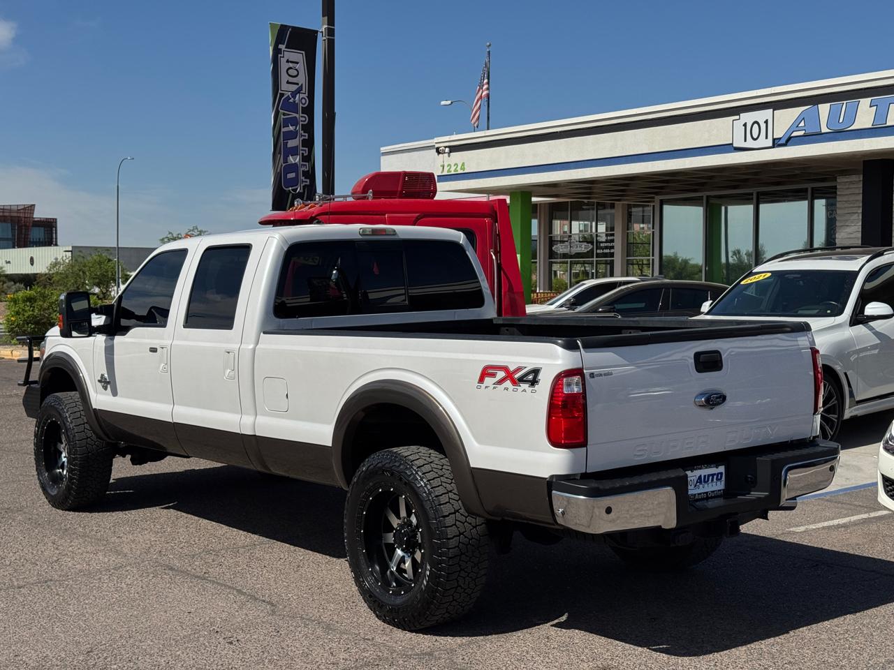 Ford Super Duty F-350 SRW 4WD Crew Cab 172" Platinum 2016
