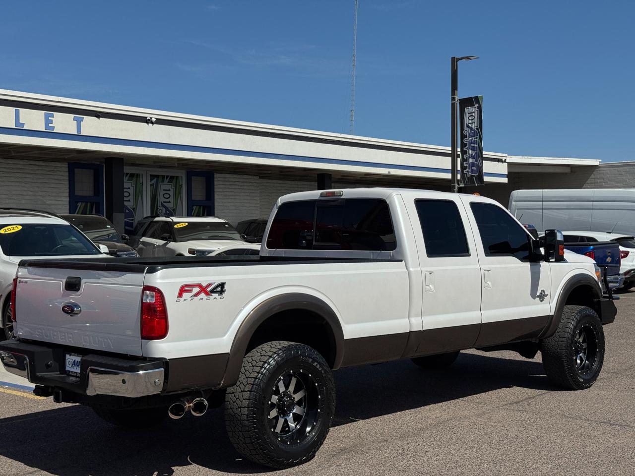 Ford Super Duty F-350 SRW 4WD Crew Cab 172" Platinum 2016