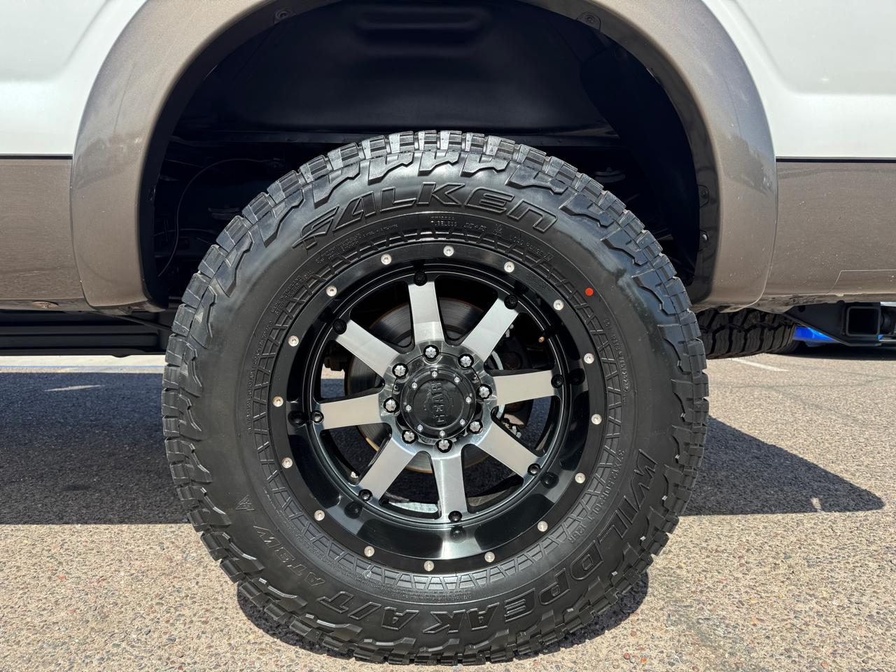 Ford Super Duty F-350 SRW 4WD Crew Cab 172" Platinum 2016