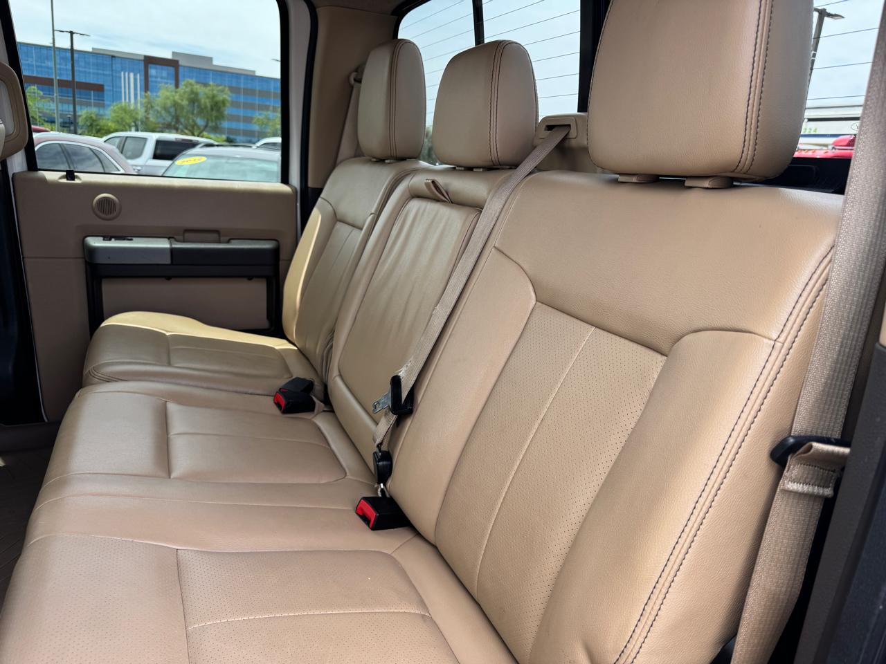 Ford Super Duty F-350 SRW 4WD Crew Cab 172" Platinum 2016