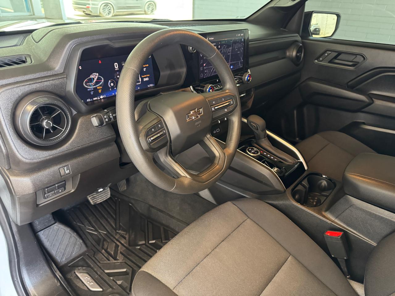 Chevrolet Colorado 4WD Crew Cab Trail Boss 2025