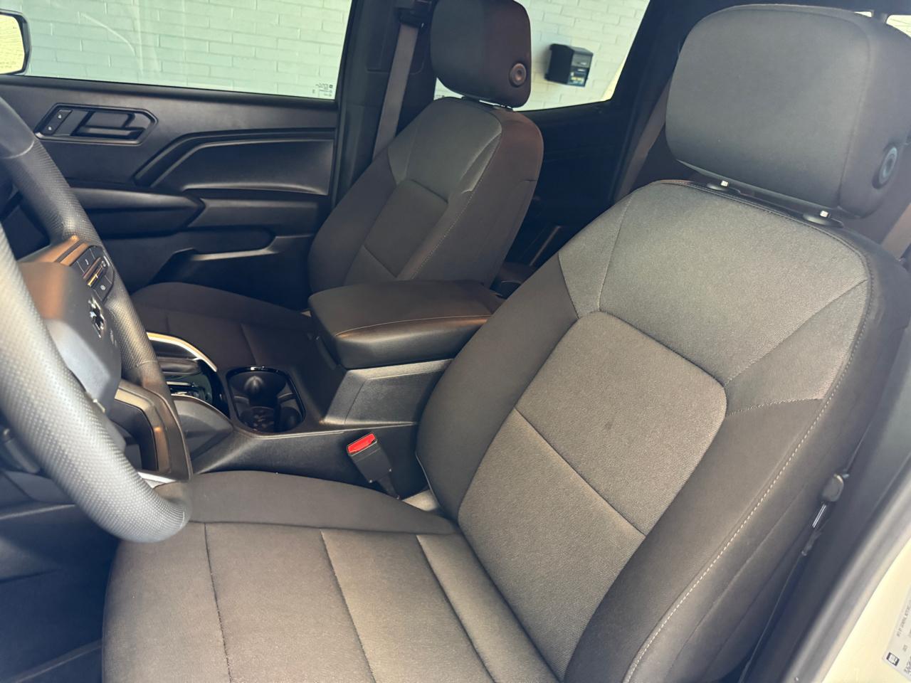 Chevrolet Colorado 4WD Crew Cab Trail Boss 2025