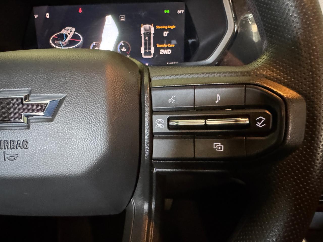 Chevrolet Colorado 4WD Crew Cab Trail Boss 2025