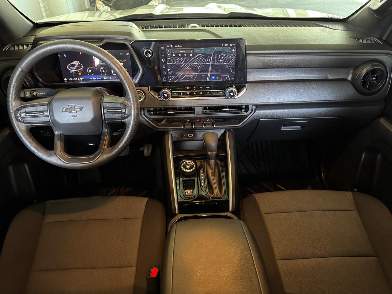 Chevrolet Colorado 4WD Crew Cab Trail Boss 2025