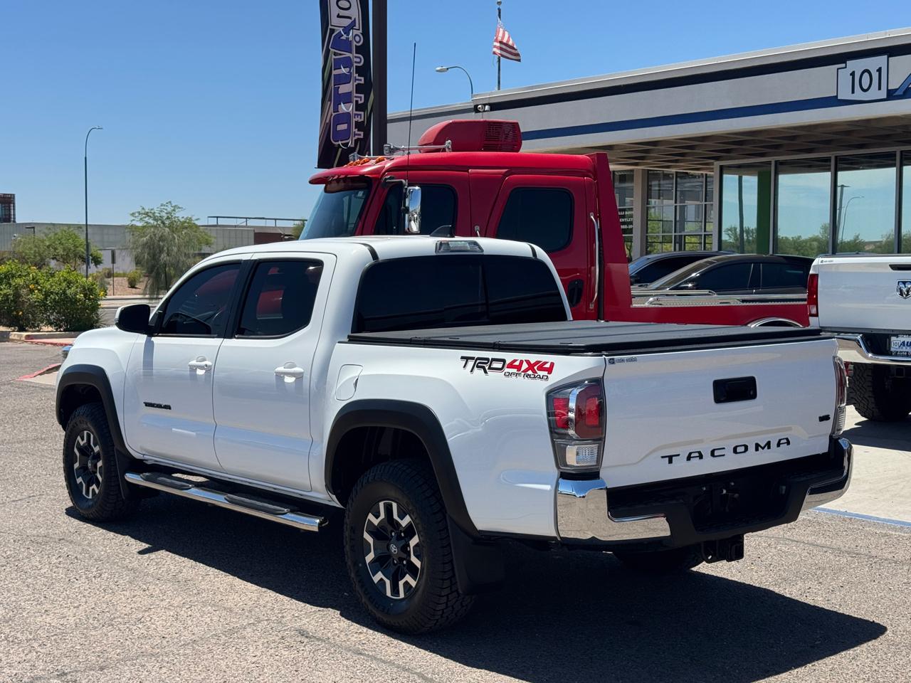 Toyota Tacoma 4WD TRD Off Road Double Cab 5' Bed AT (Natl) 2022