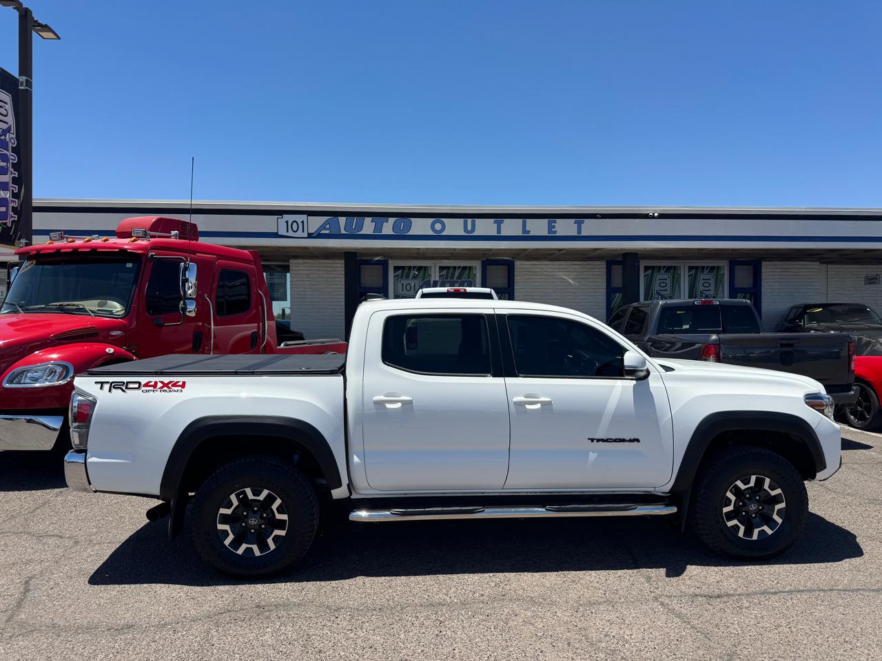 Toyota Tacoma 4WD TRD Off Road Double Cab 5' Bed AT (Natl) 2022