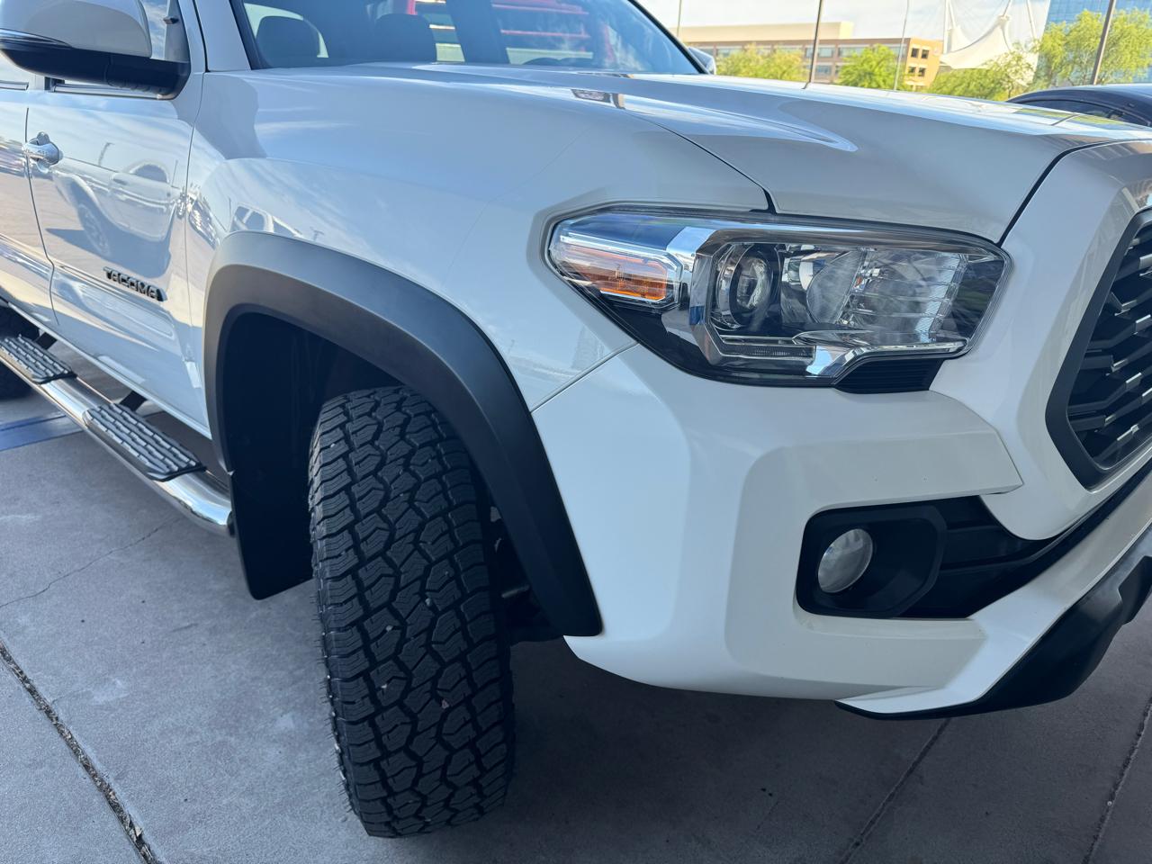 Toyota Tacoma 4WD TRD Off Road Double Cab 5' Bed AT (Natl) 2022