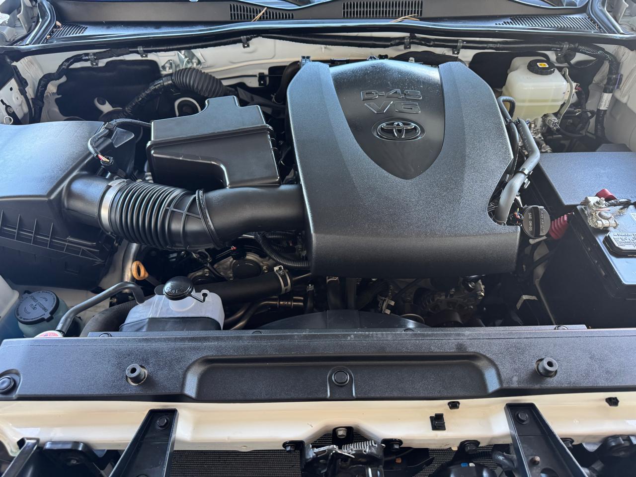 Toyota Tacoma 4WD TRD Off Road Double Cab 5' Bed AT (Natl) 2022