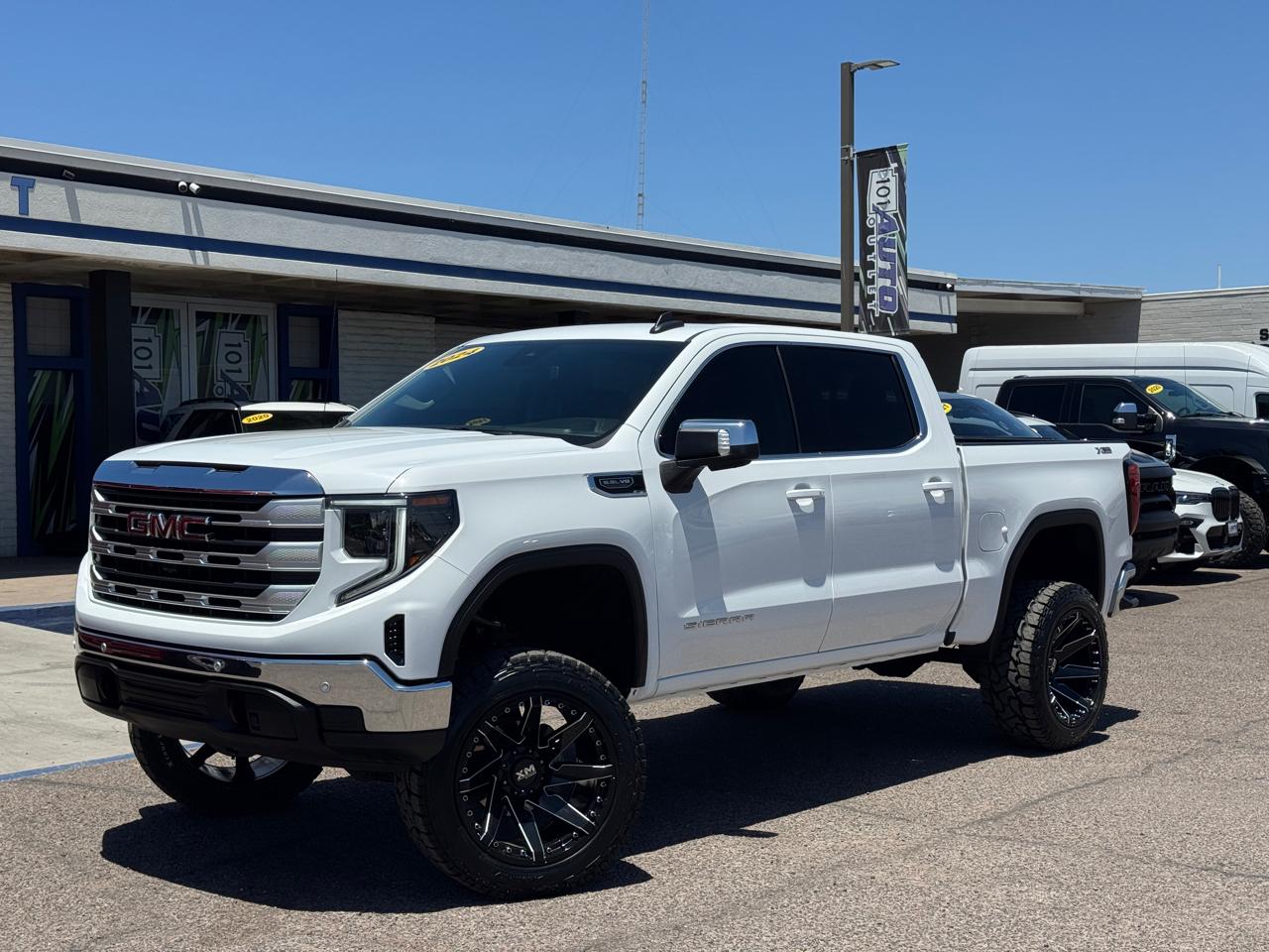 2024 GMC Sierra 1500 4WD Crew Cab 147" SLE