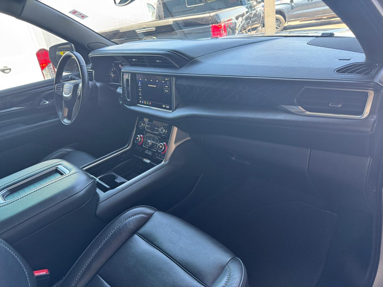 GMC Yukon 4WD 4dr Denali 2021