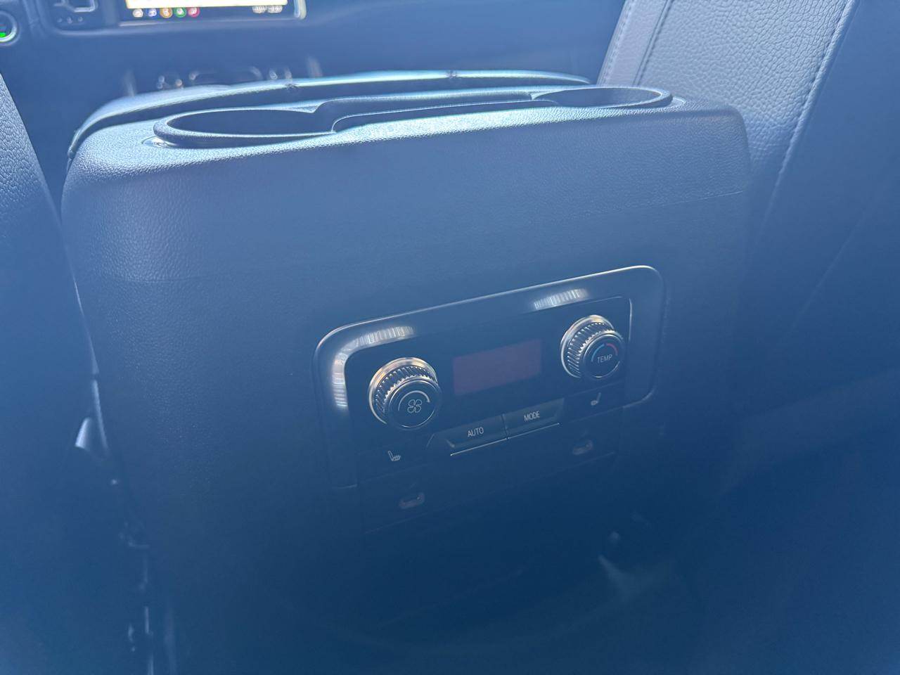 GMC Yukon 4WD 4dr Denali 2021