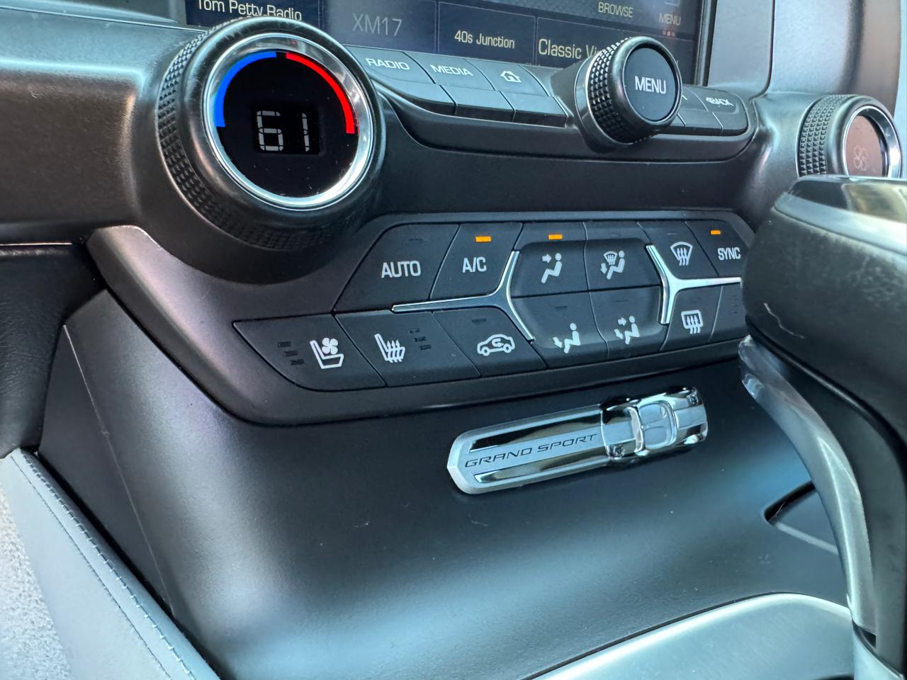 Chevrolet Corvette 2dr Grand Sport Cpe w/2LT 2019