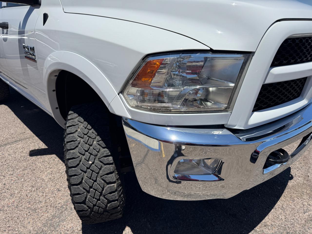 RAM 2500 Tradesman 4x4 Crew Cab 6'4" Box 2018