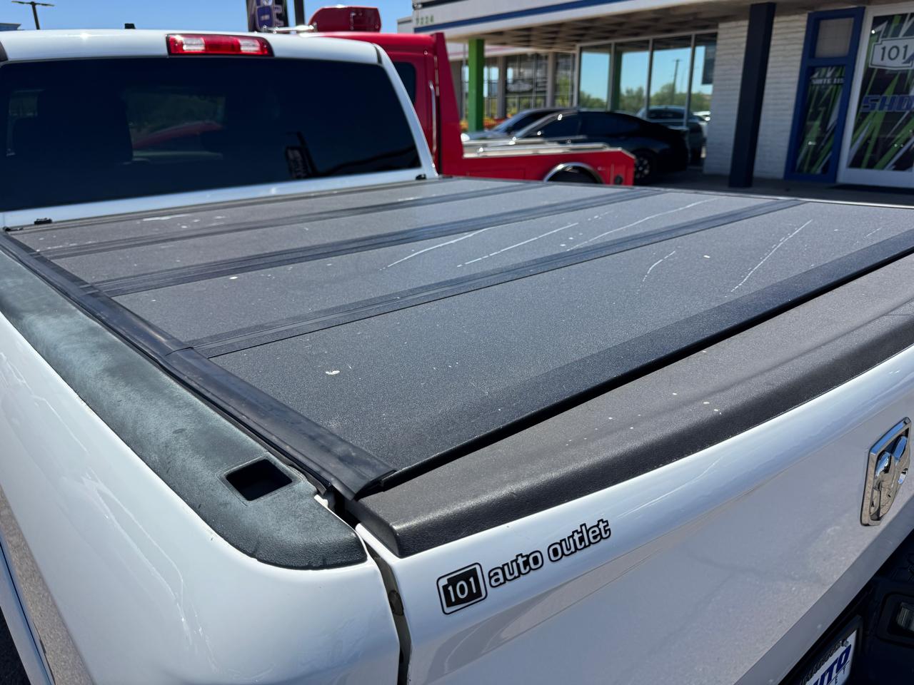 RAM 2500 Tradesman 4x4 Crew Cab 6'4" Box 2018