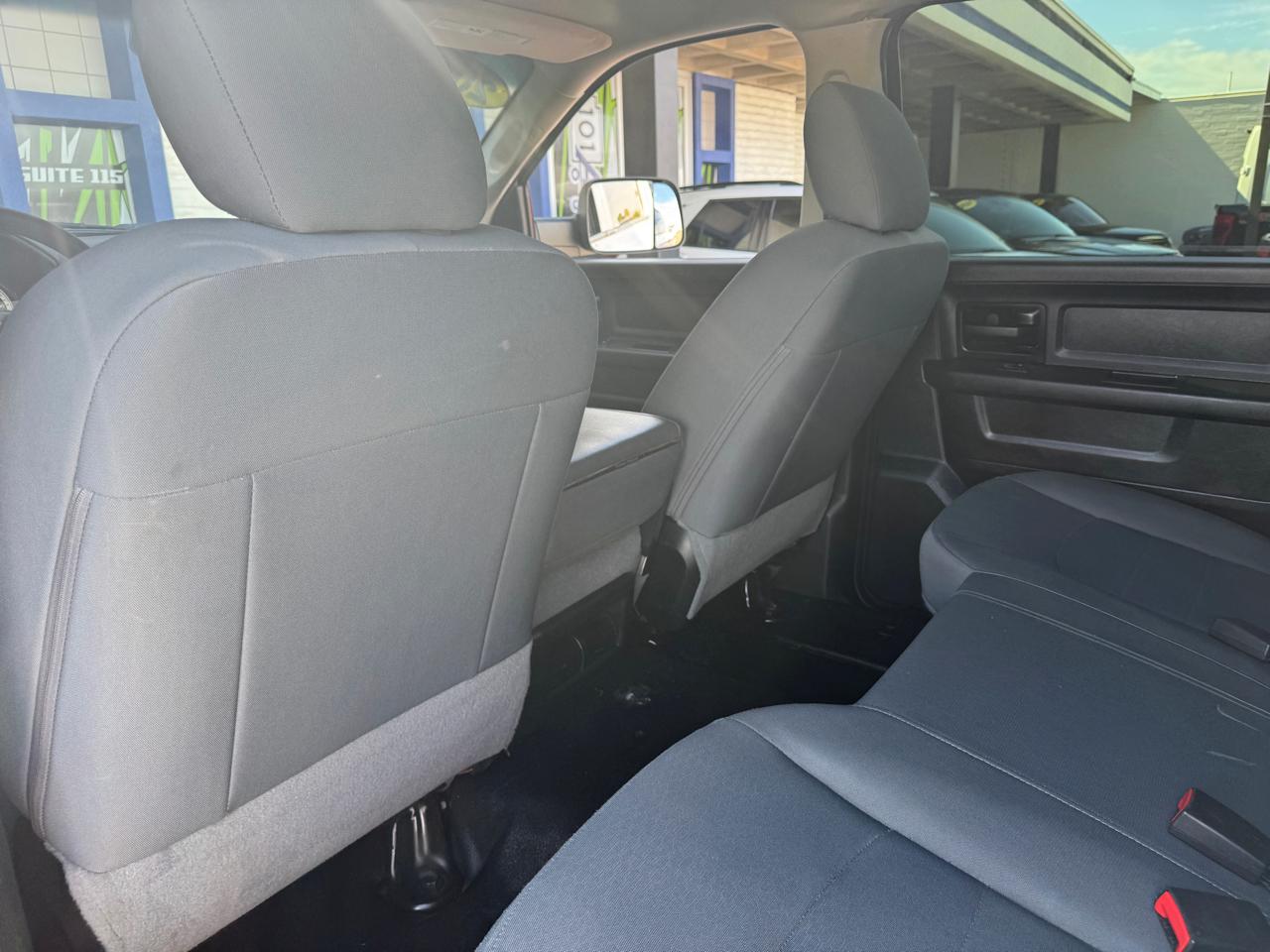 RAM 2500 Tradesman 4x4 Crew Cab 6'4" Box 2018