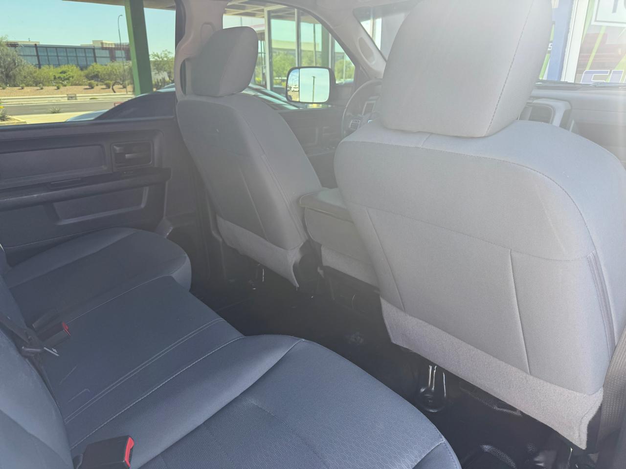 RAM 2500 Tradesman 4x4 Crew Cab 6'4" Box 2018