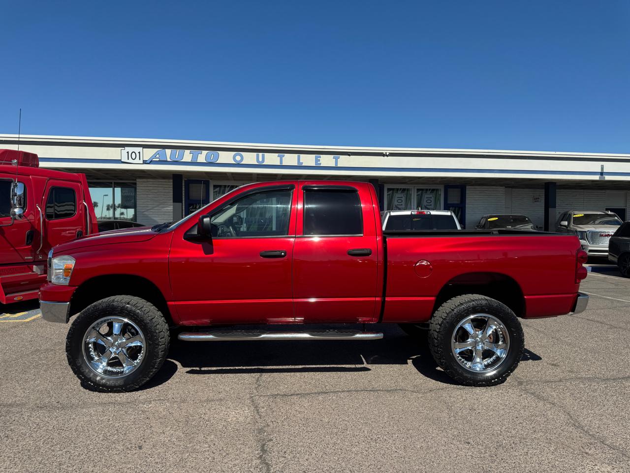 Dodge Ram 1500 4WD Quad Cab 140.5" SLT 2007