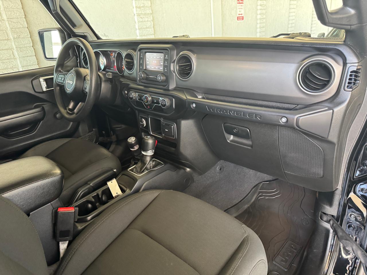 Jeep Wrangler Willys Sport 4x4 2021