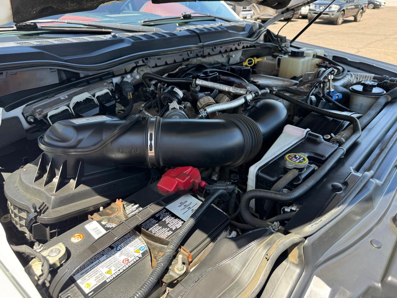 Ford Super Duty F-450 DRW Platinum 4WD Crew Cab 8' Box 2018