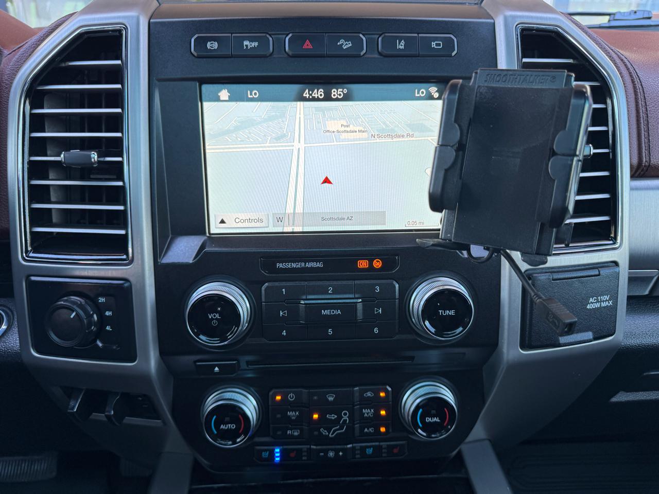 Ford Super Duty F-450 DRW Platinum 4WD Crew Cab 8' Box 2018