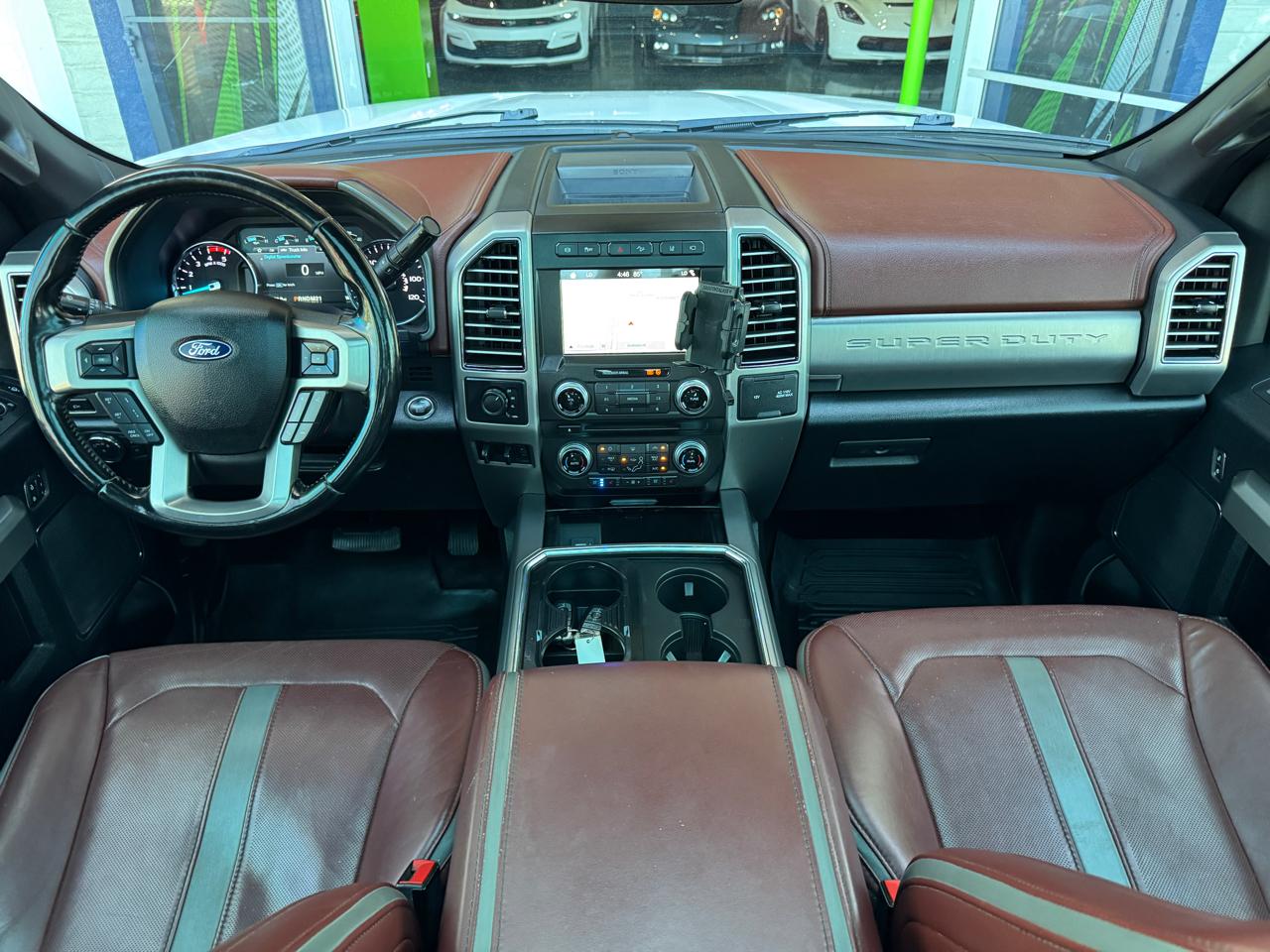Ford Super Duty F-450 DRW Platinum 4WD Crew Cab 8' Box 2018