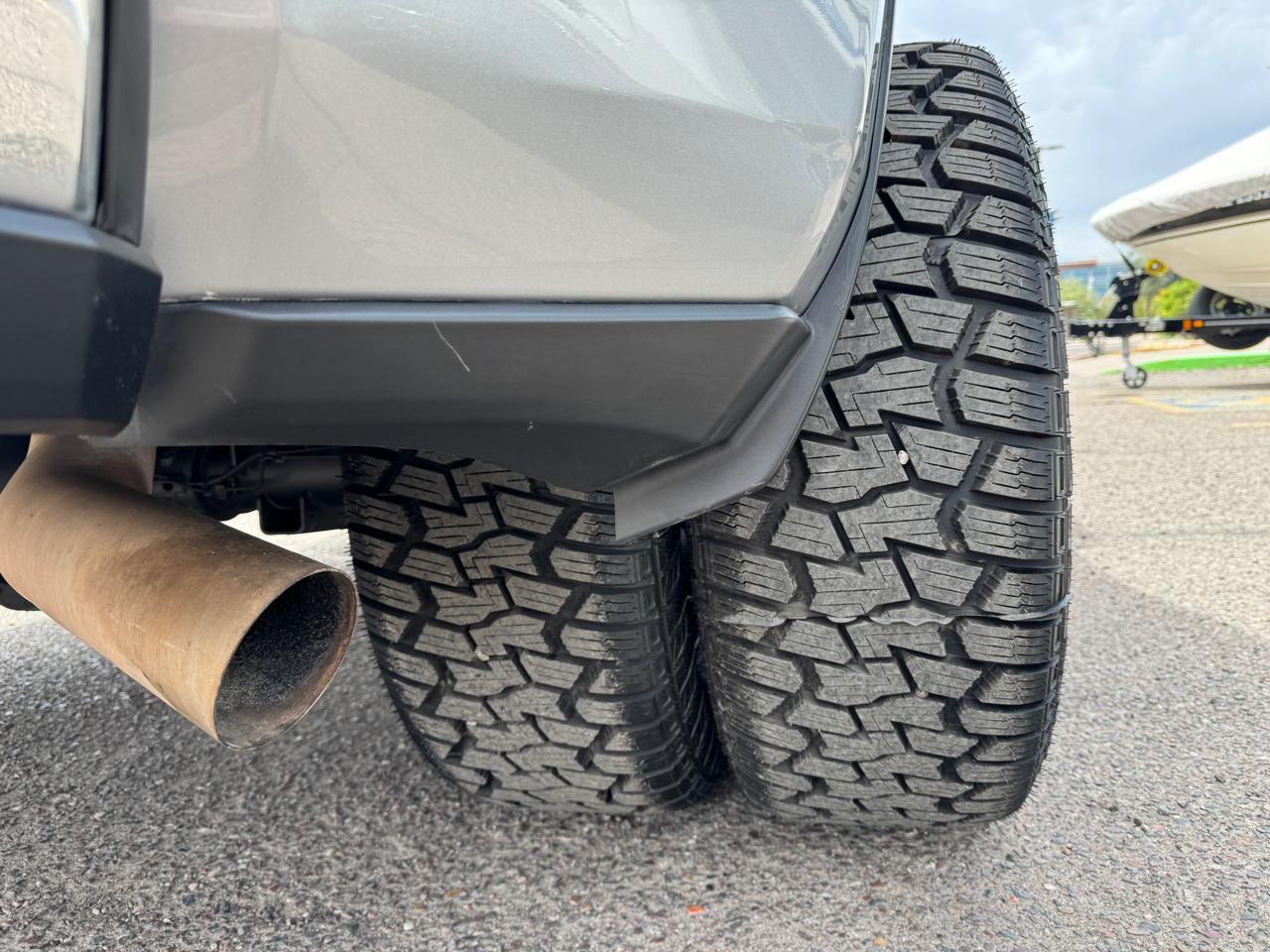 RAM 3500 Laramie 4x4 Crew Cab 8' Box 2023