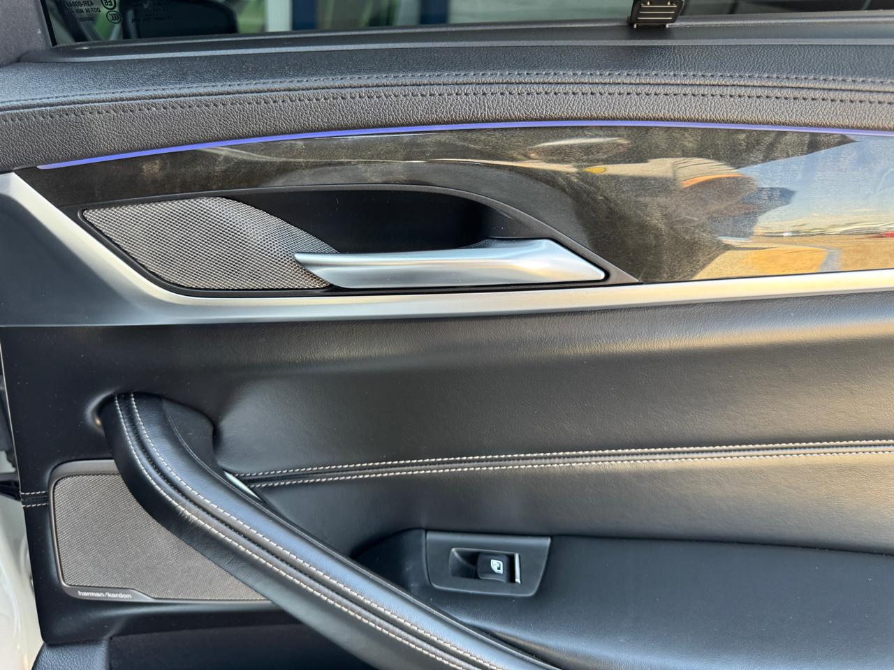 BMW 5 Series M550i xDrive Sedan 2018