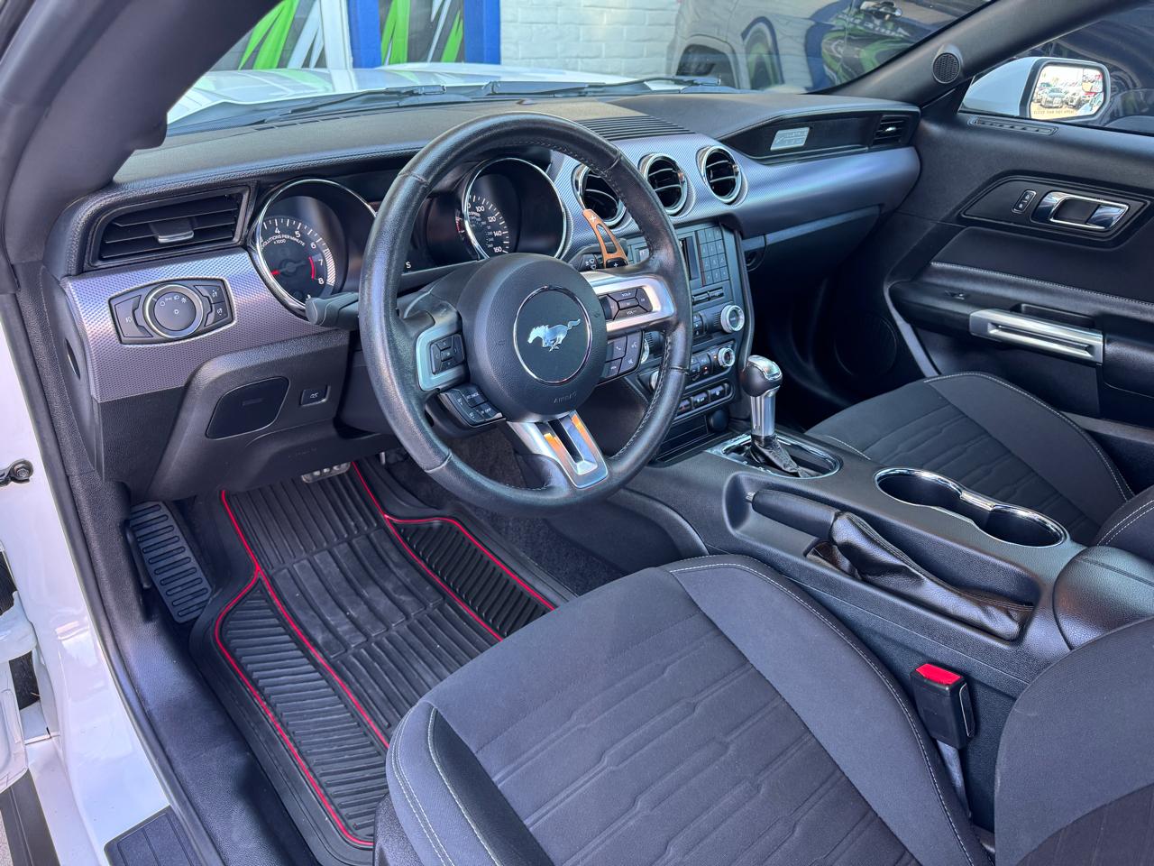 Ford Mustang GT Fastback 2017