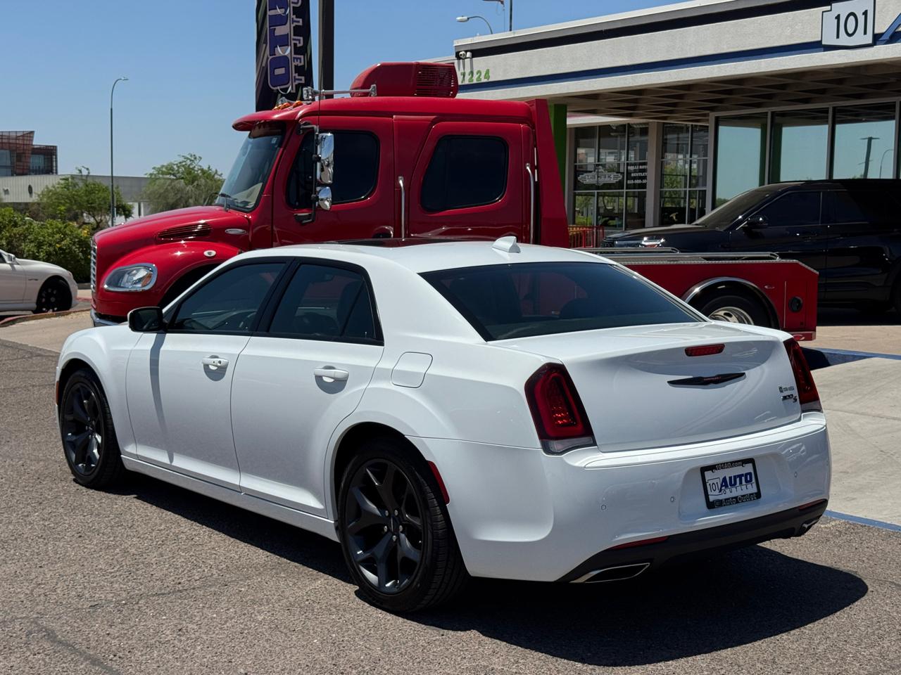 Chrysler 300 300S RWD 2023