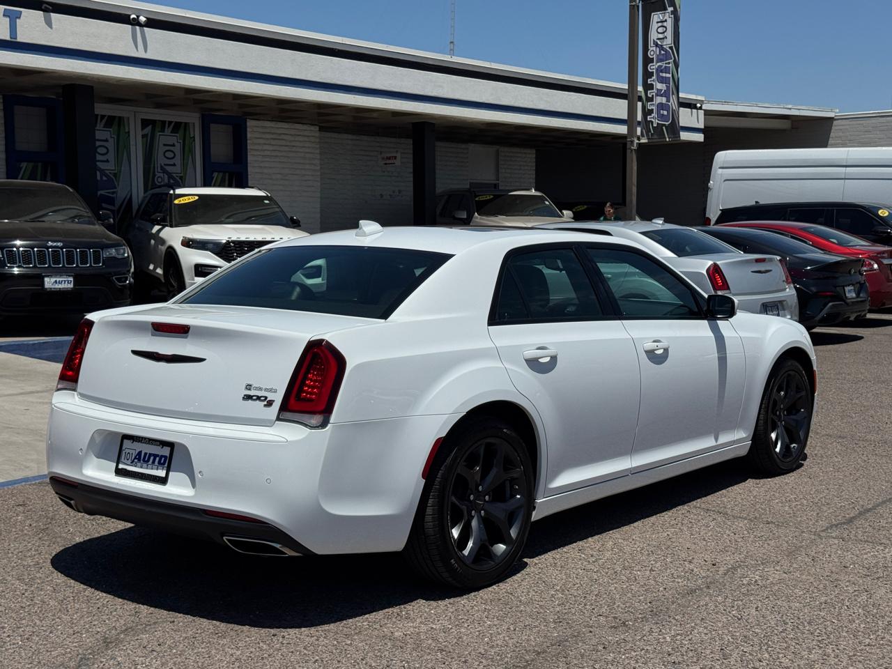 Chrysler 300 300S RWD 2023