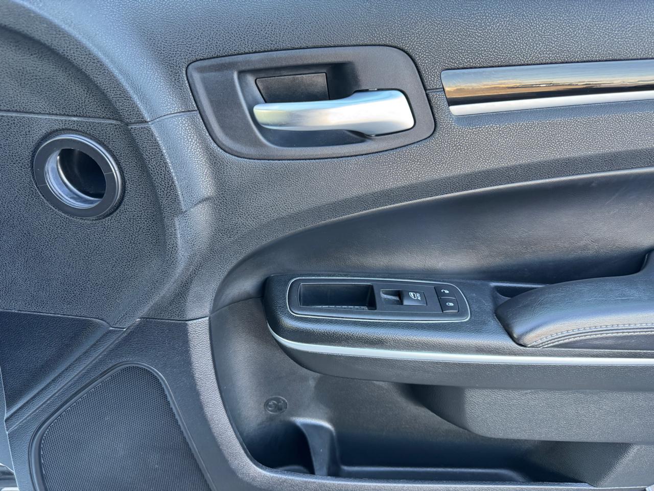 Chrysler 300 300S RWD 2023