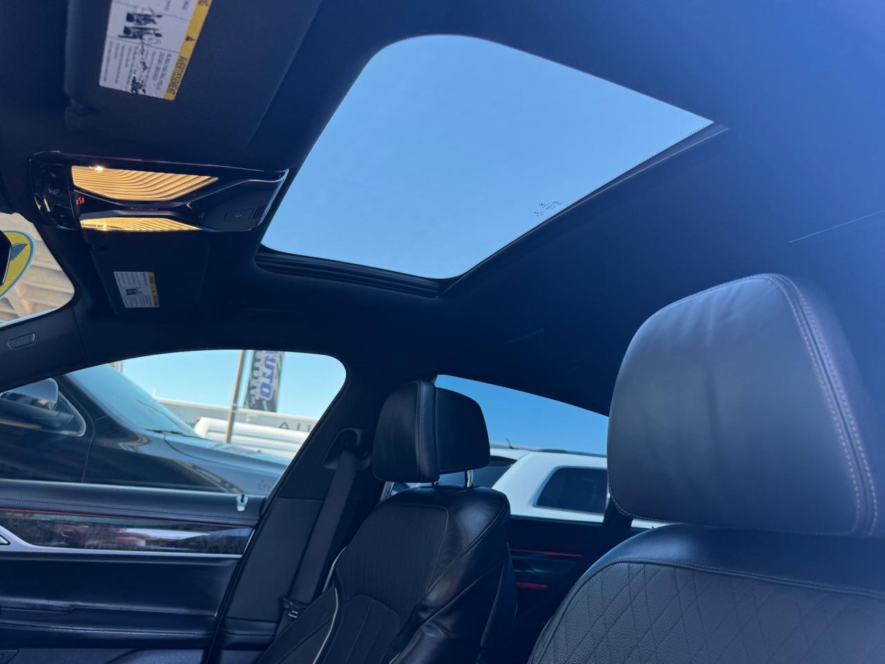 BMW 7 Series 750i Sedan 2017