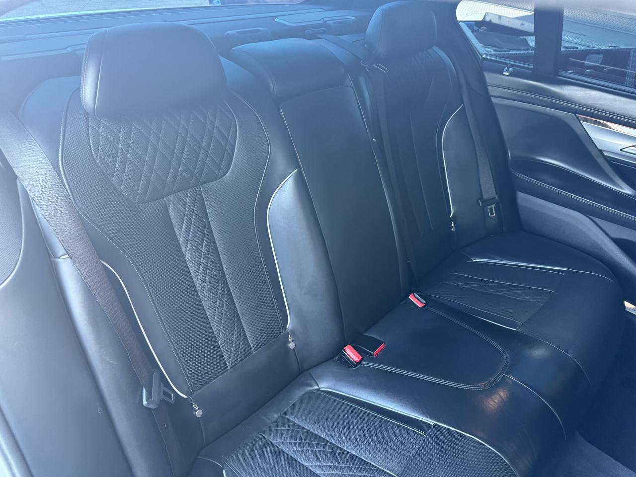 BMW 7 Series 750i Sedan 2017