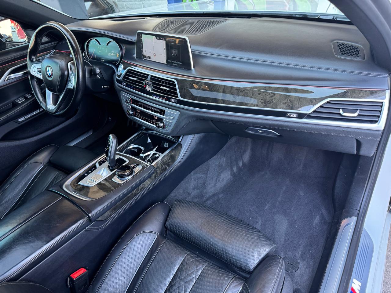 BMW 7 Series 750i Sedan 2017