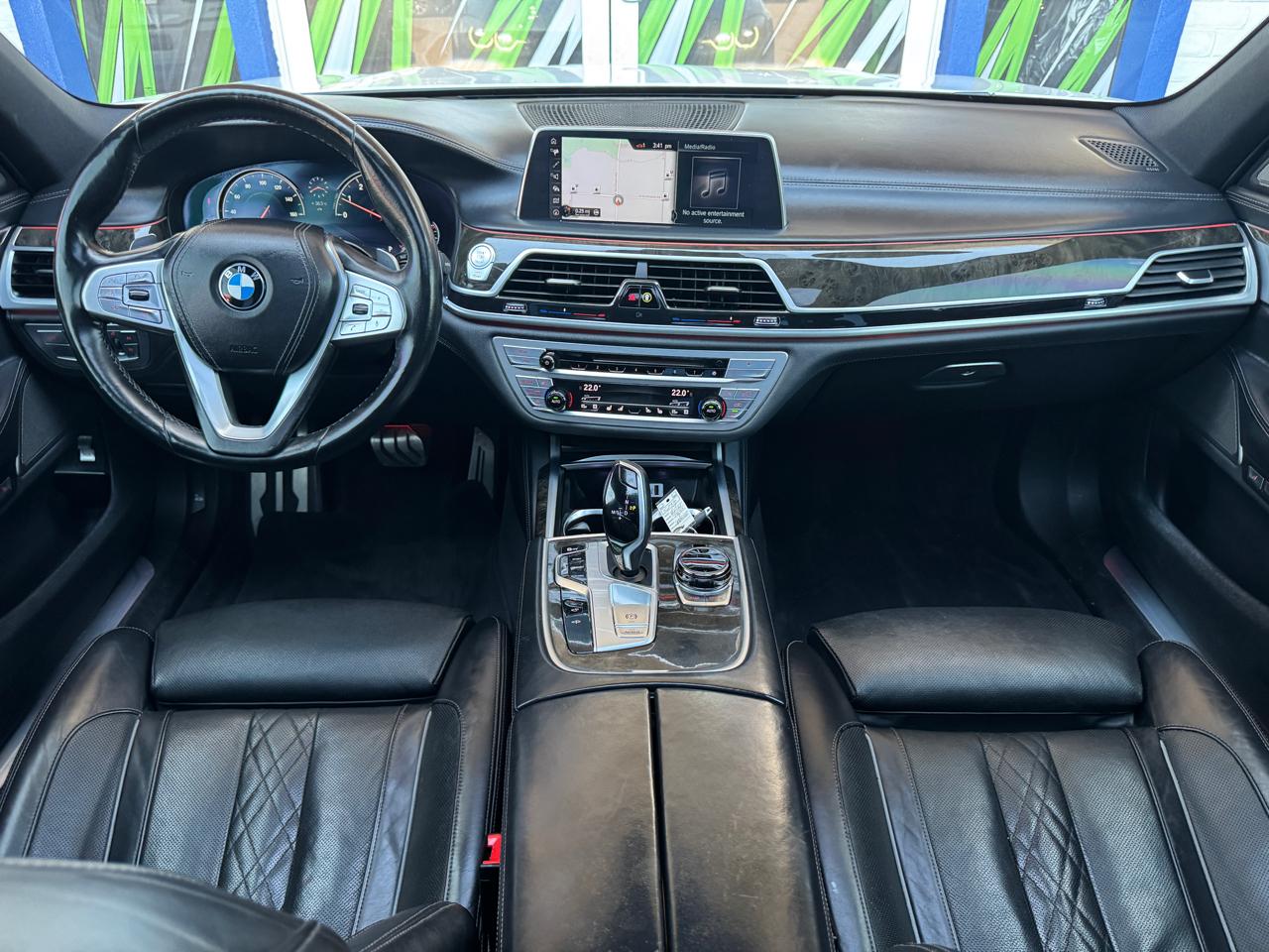 BMW 7 Series 750i Sedan 2017