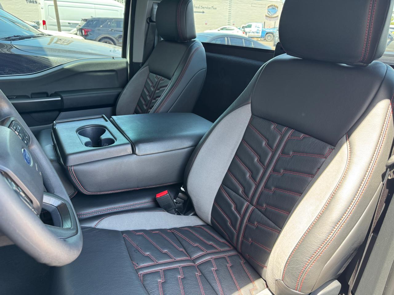 Ford F-150 XL 2WD Reg Cab 6.5' Box 2026