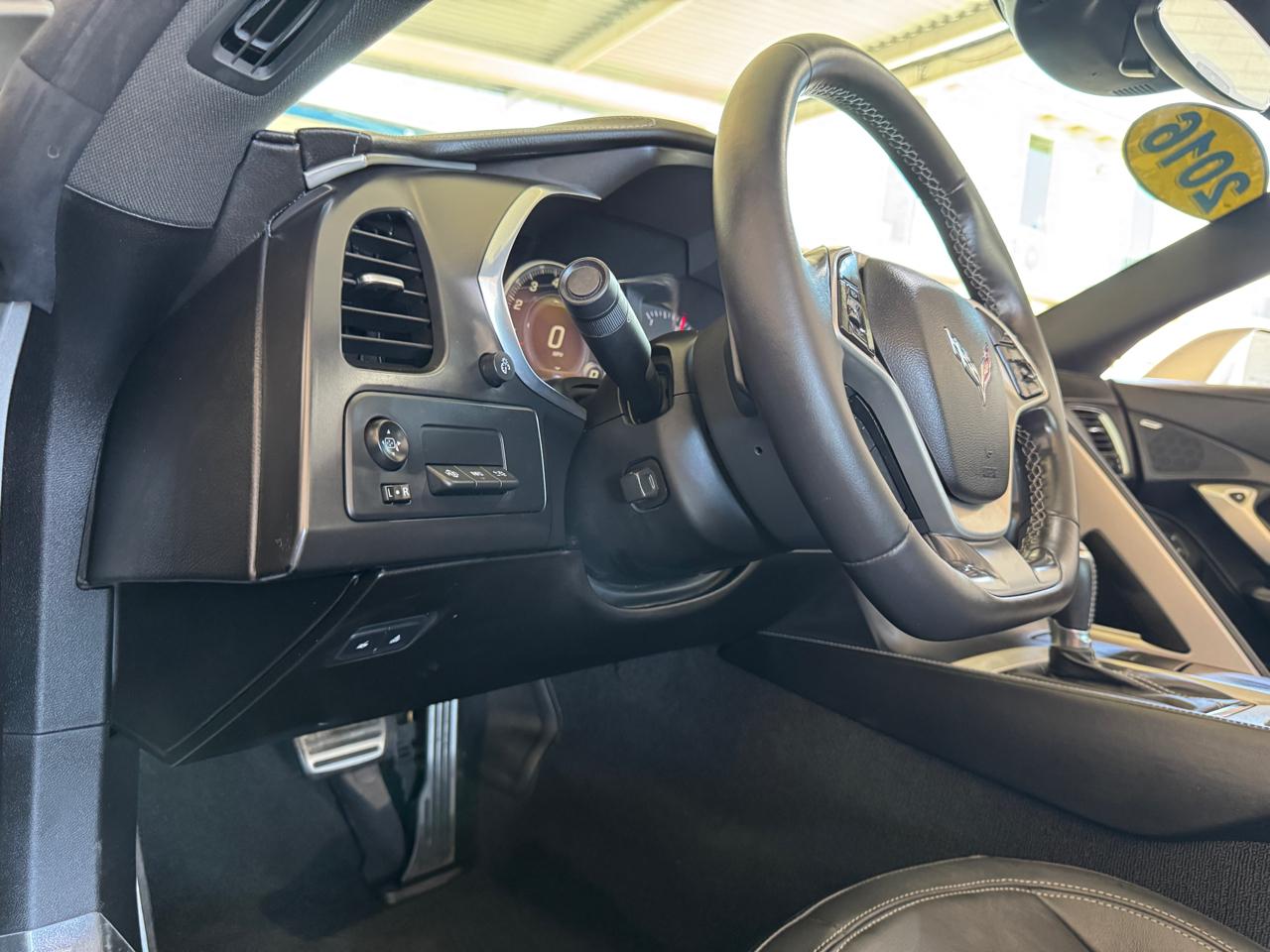 Chevrolet Corvette 2dr Stingray Cpe w/2LT 2016