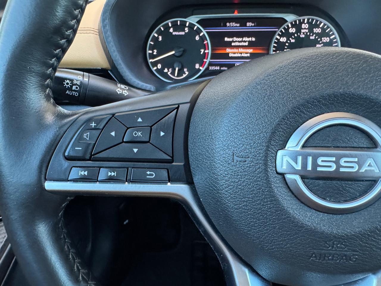 Nissan Sentra SV CVT 2025