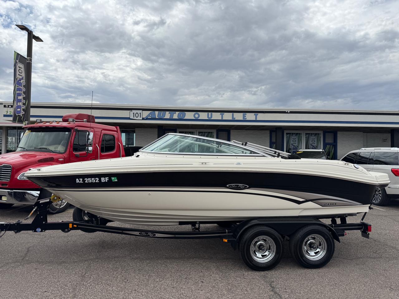 Sea Ray 200  2002