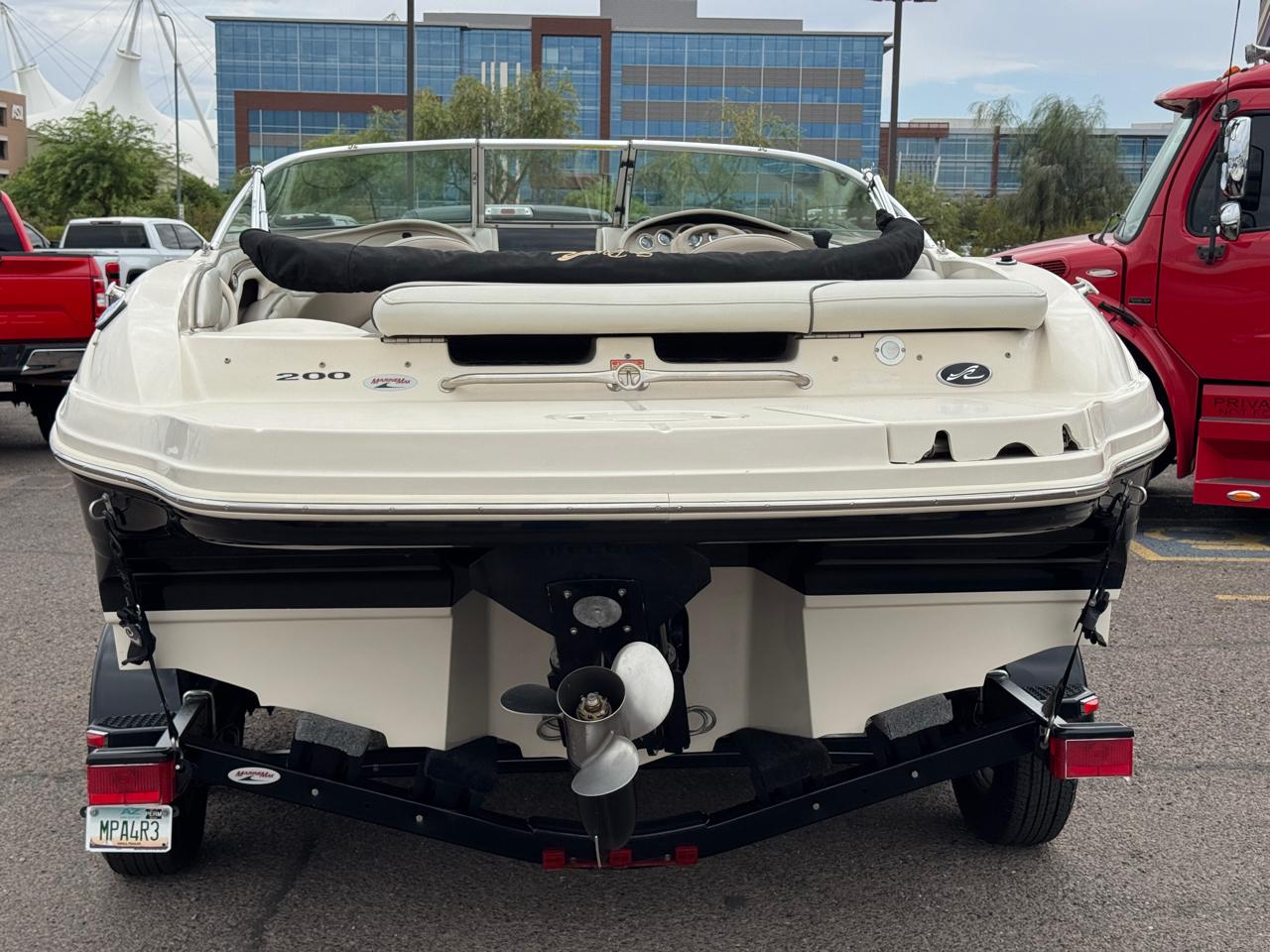Sea Ray 200  2002